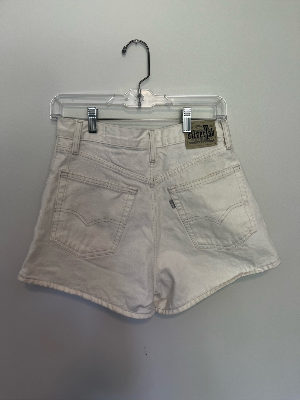 Levi’s Silvertab high waisted shorts - 27”